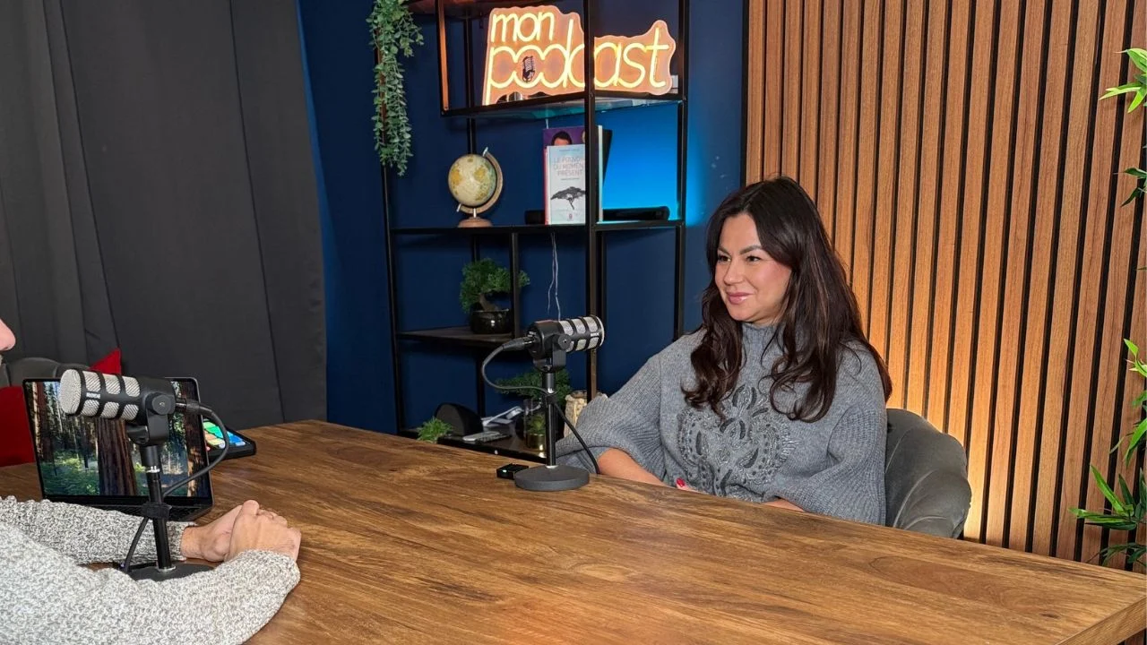 Enregistrement d’un podcast vidéo dans le studio Mon Podcast